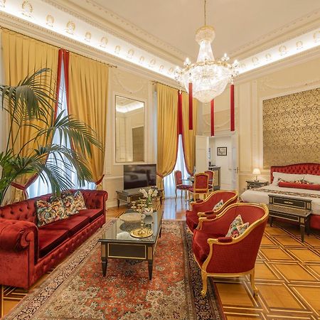 Palazzo Monga Boutique Guesthouse Verona Exteriör bild
