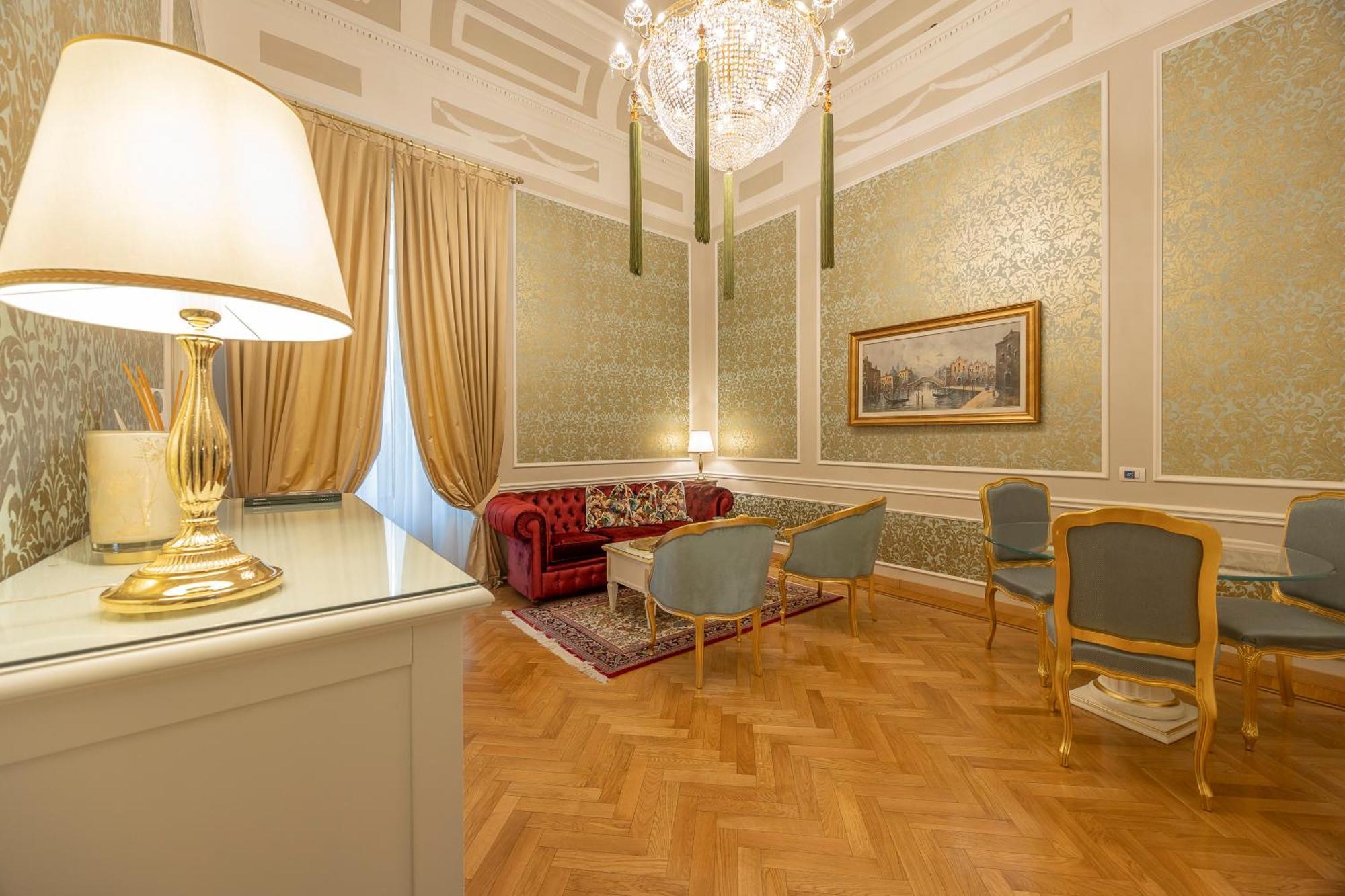 Palazzo Monga Boutique Guesthouse Verona Exteriör bild