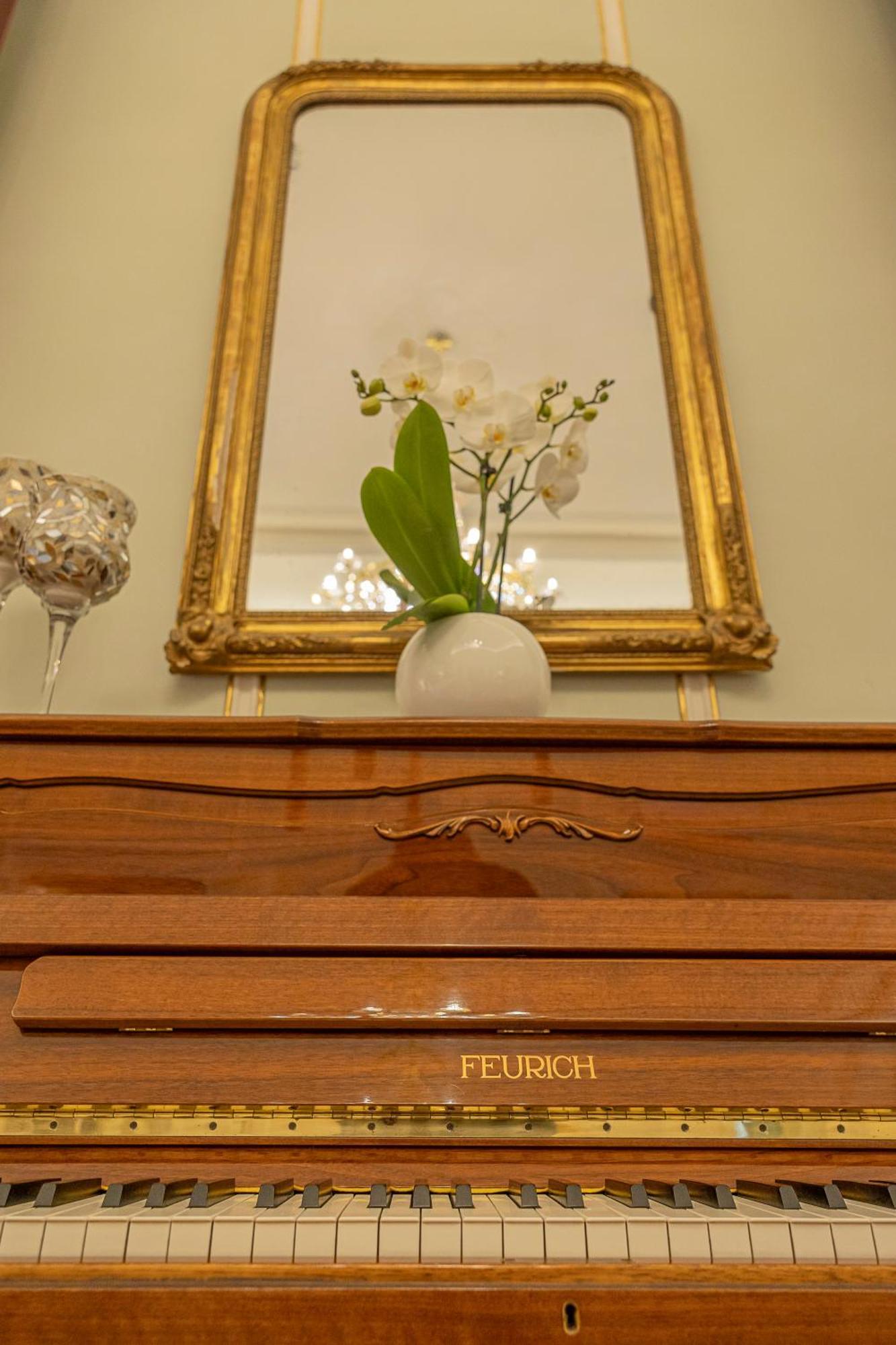 Palazzo Monga Boutique Guesthouse Verona Exteriör bild
